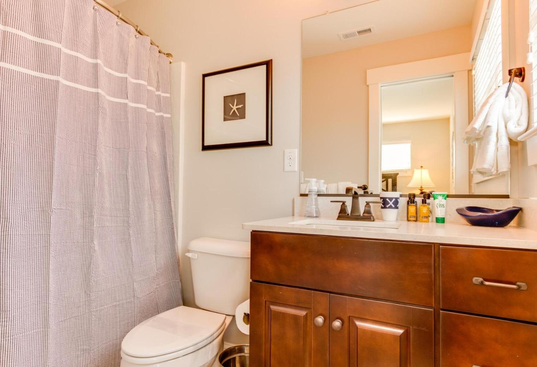 Holiday home 408b The Lynnhaven House