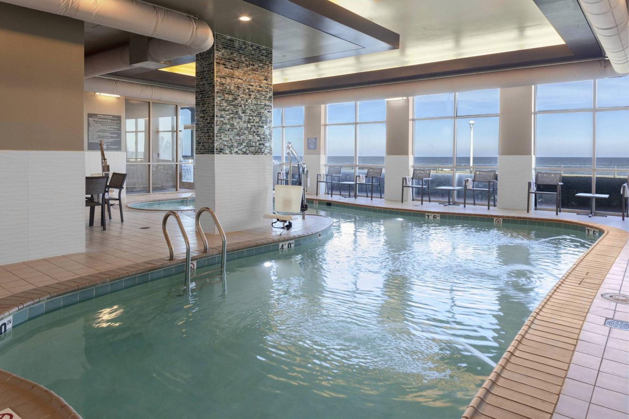 By Marriott Virginia Oceanfront Hotel 3*