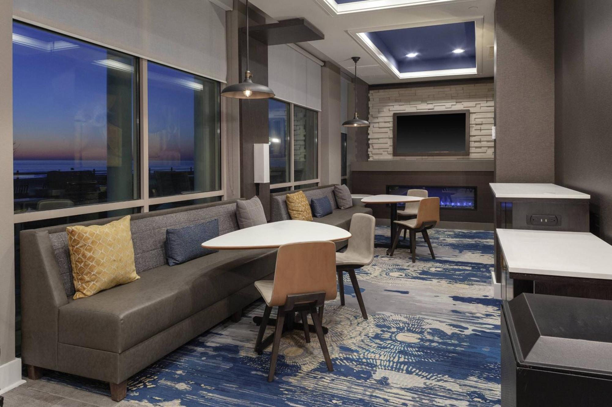 By Marriott Virginia Oceanfront 3*