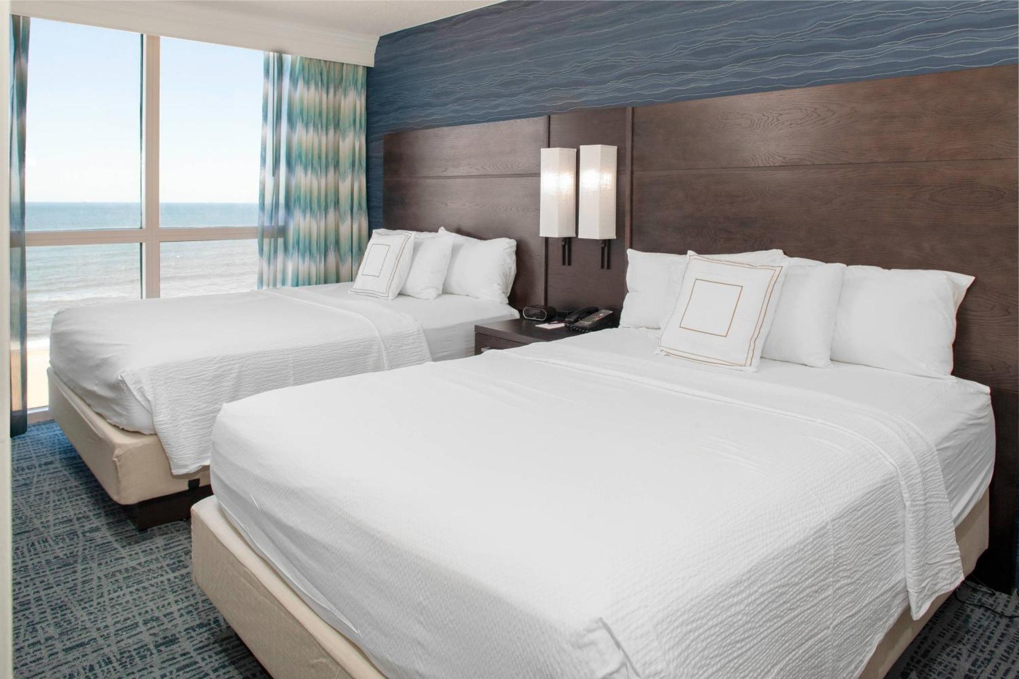 Hotel By Marriott Virginia Oceanfront 3*