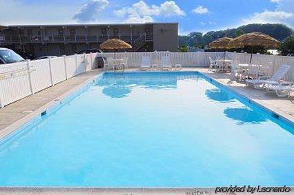 Seashire & Motel 2*