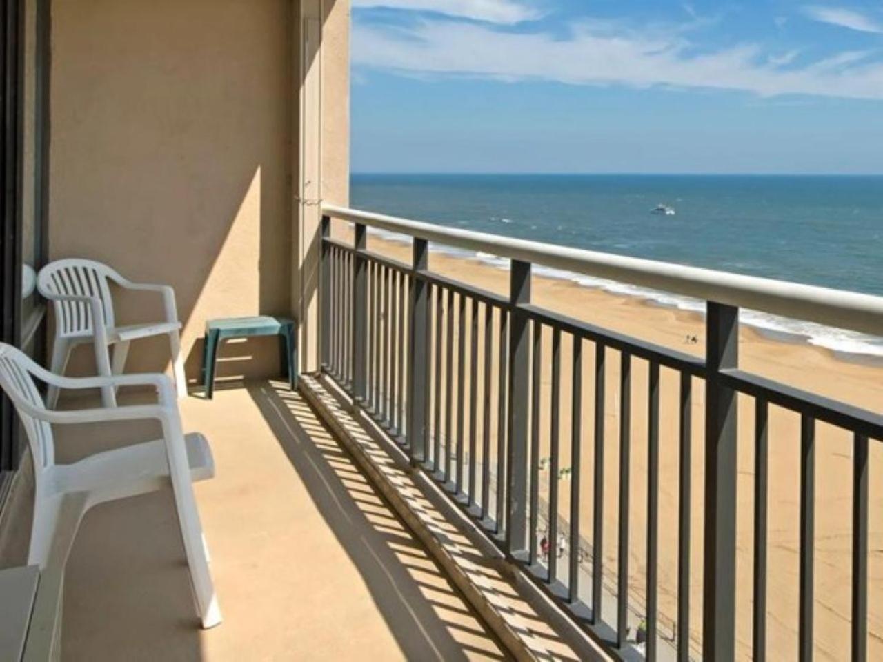 Four Sails Aparthotel Virginia Beach