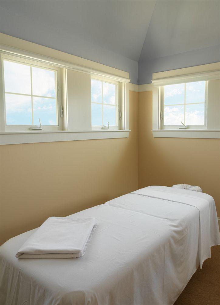 Bed & Breakfast Beach Spa Bed & Breakfast Virginia Beach