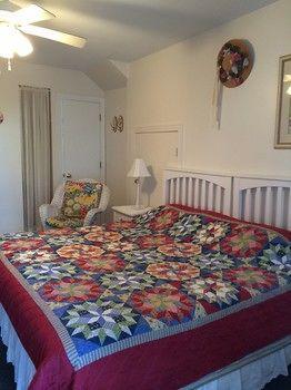 Angie's Guest 2* Virginia Beach