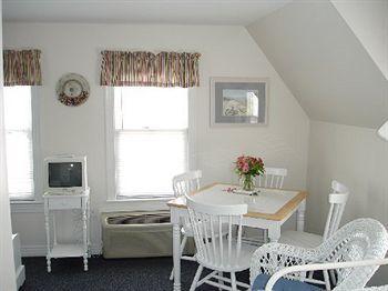 Angie's Guest Inn Virginia Beach