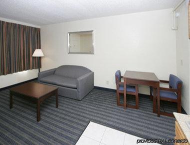 Breeze & Suites, Virginia Beach