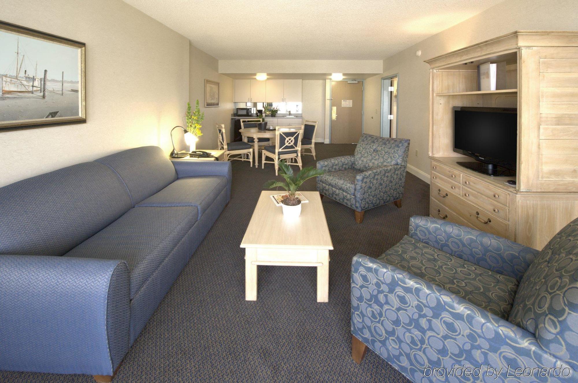 Wyndham Virginia Oceanfront Hotel 3*