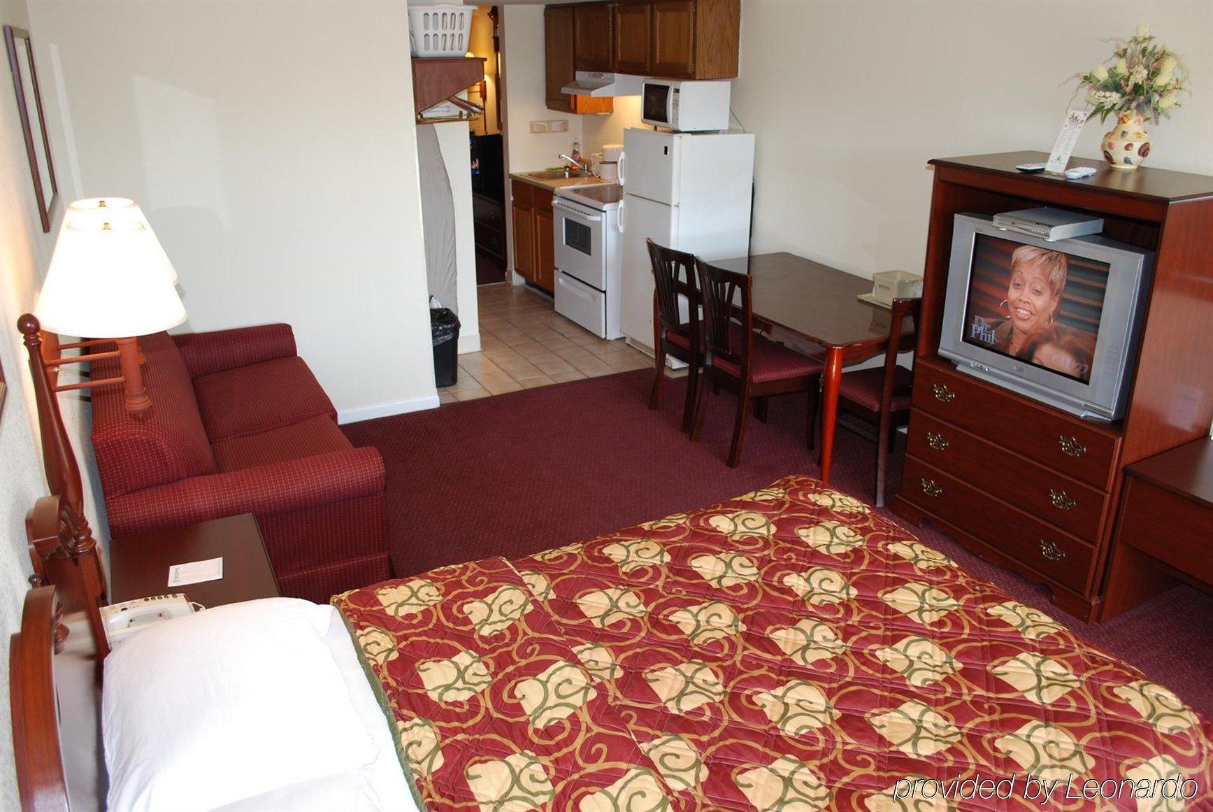 Surestay By Western Virginia Royal Clipper 3*