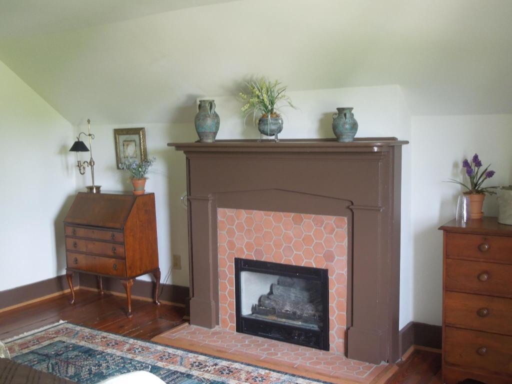 Church Point Manor Bed & Breakfast