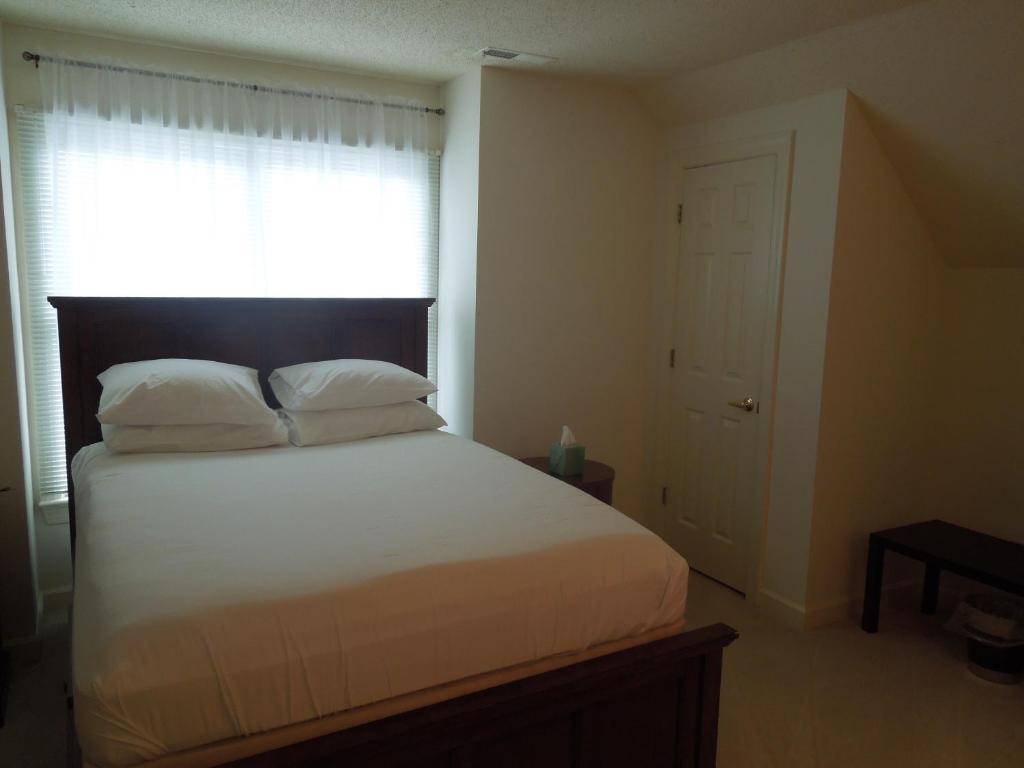 Bed & Breakfast Church Point Manor 3*