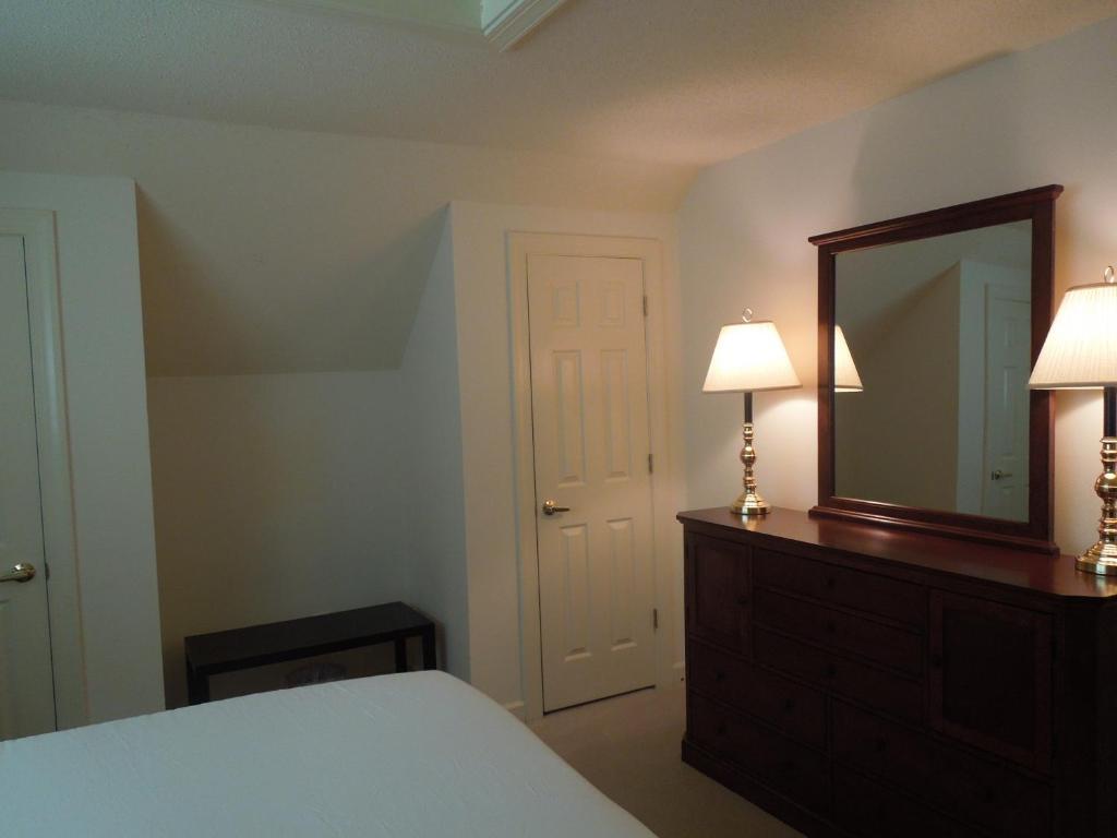 Church Point Manor Virginia Beach