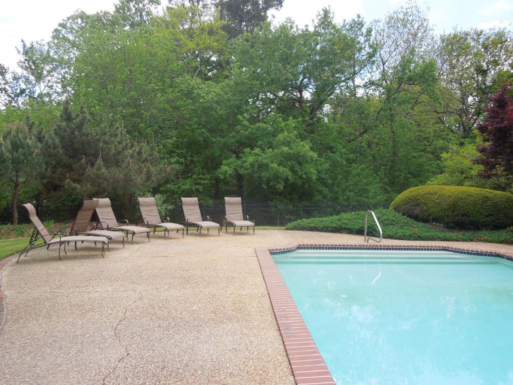 Church Point Manor 3* Virginia Beach