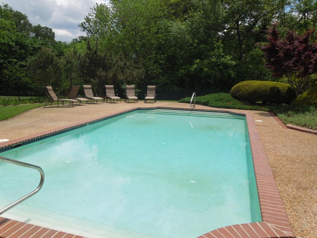 Bed & Breakfast Church Point Manor Virginia Beach