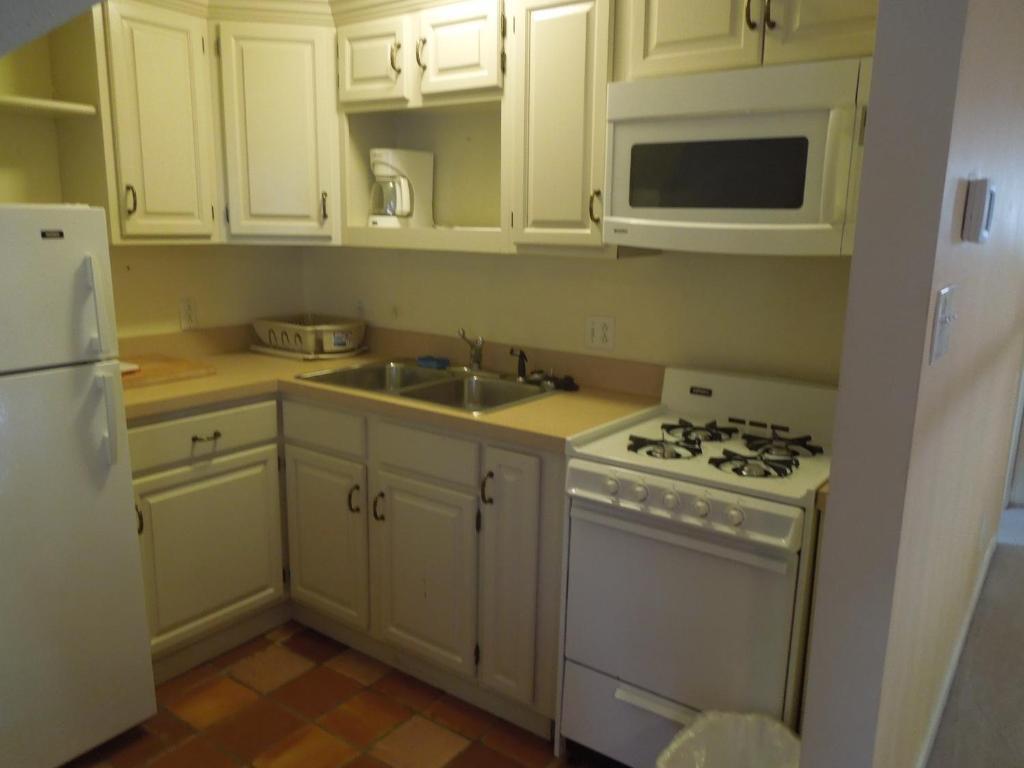 Church Point Manor 3*