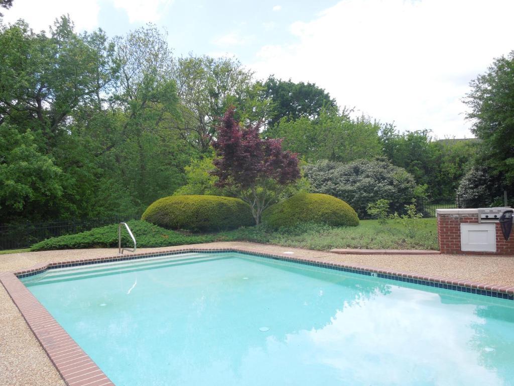 Church Point Manor Virginia Beach