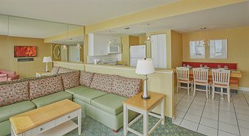Boardwalk And 3* Virginia Beach