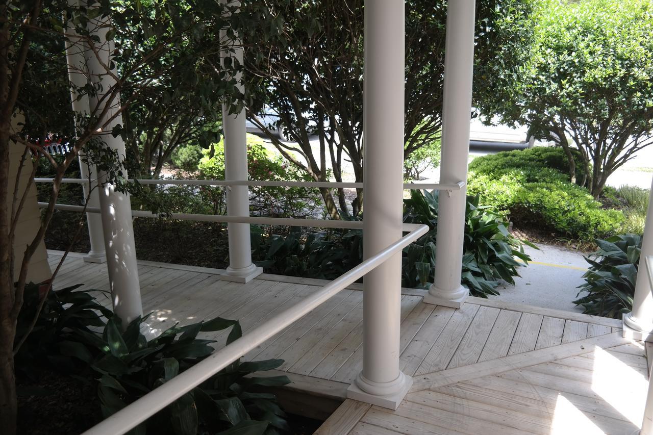 Beach Spa Bed & Breakfast Bed & Breakfast Virginia Beach