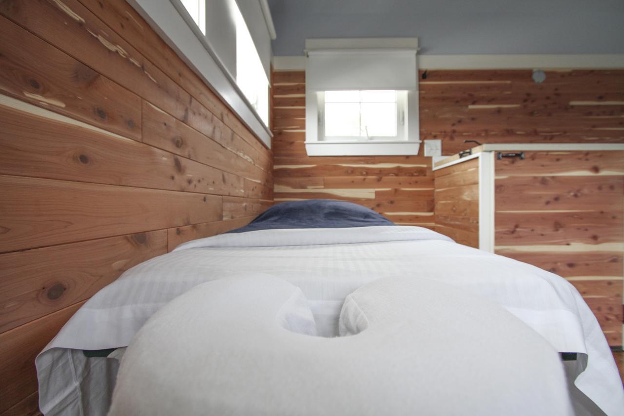 Beach Spa Bed & Breakfast Bed & Breakfast