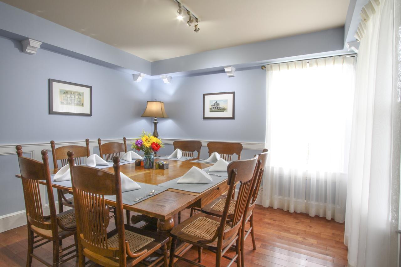 Beach Spa Bed & Breakfast Bed & Breakfast Virginia Beach