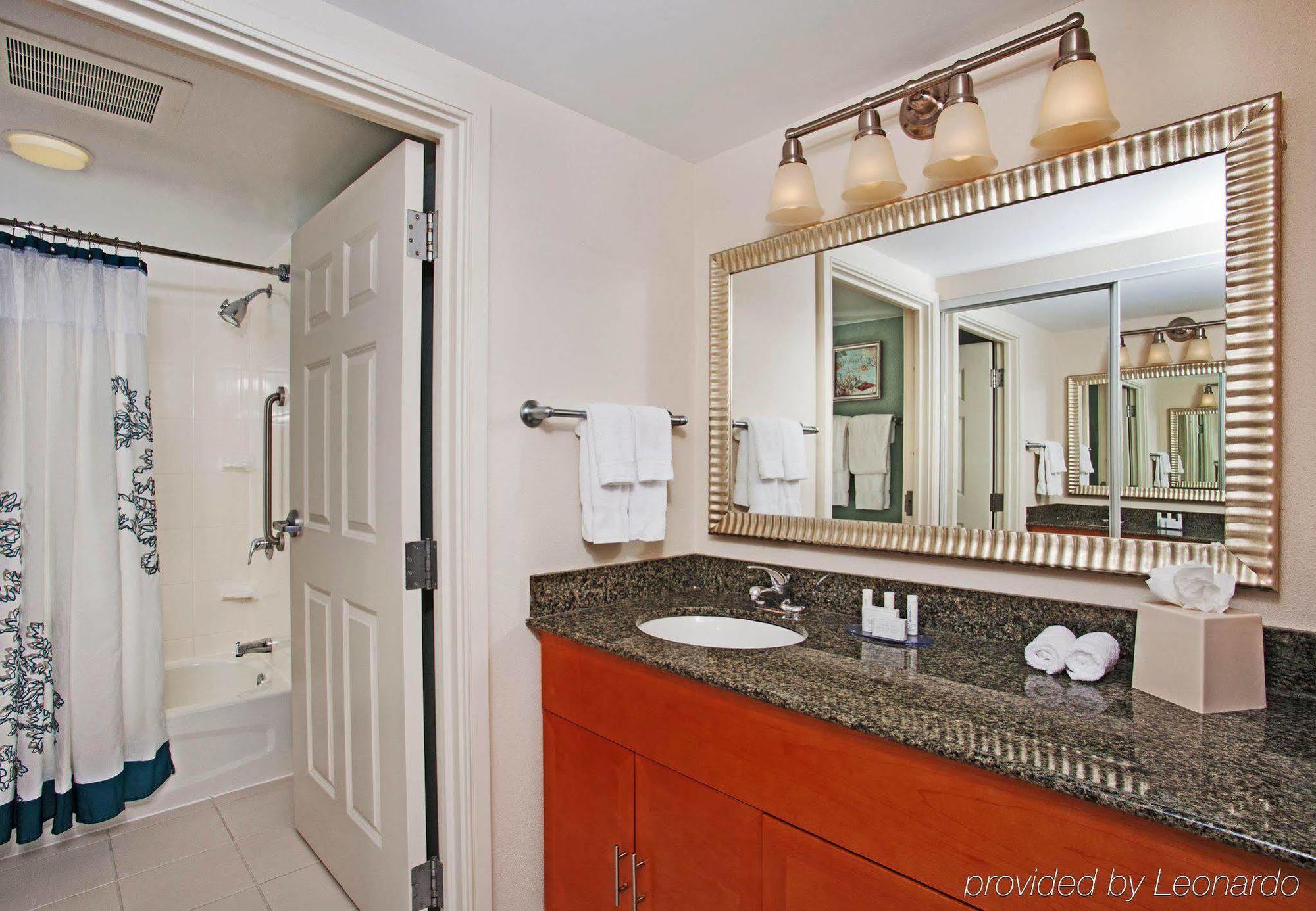By Marriott Virginia Oceanfront 3* Virginia Beach