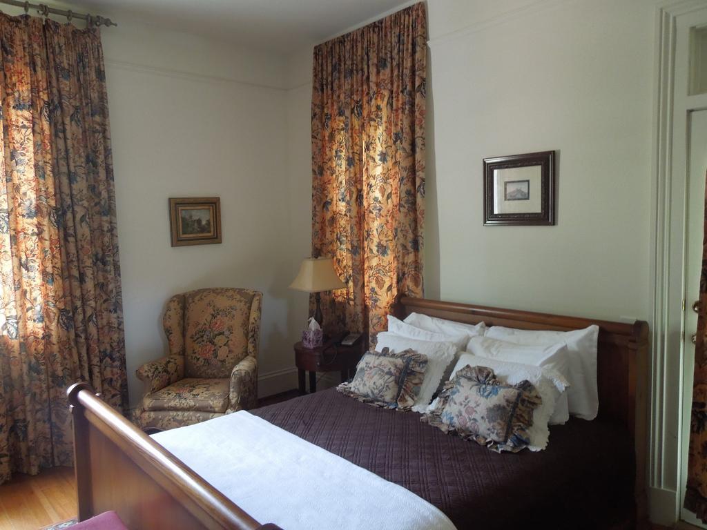 Church Point Manor 3* Virginia Beach