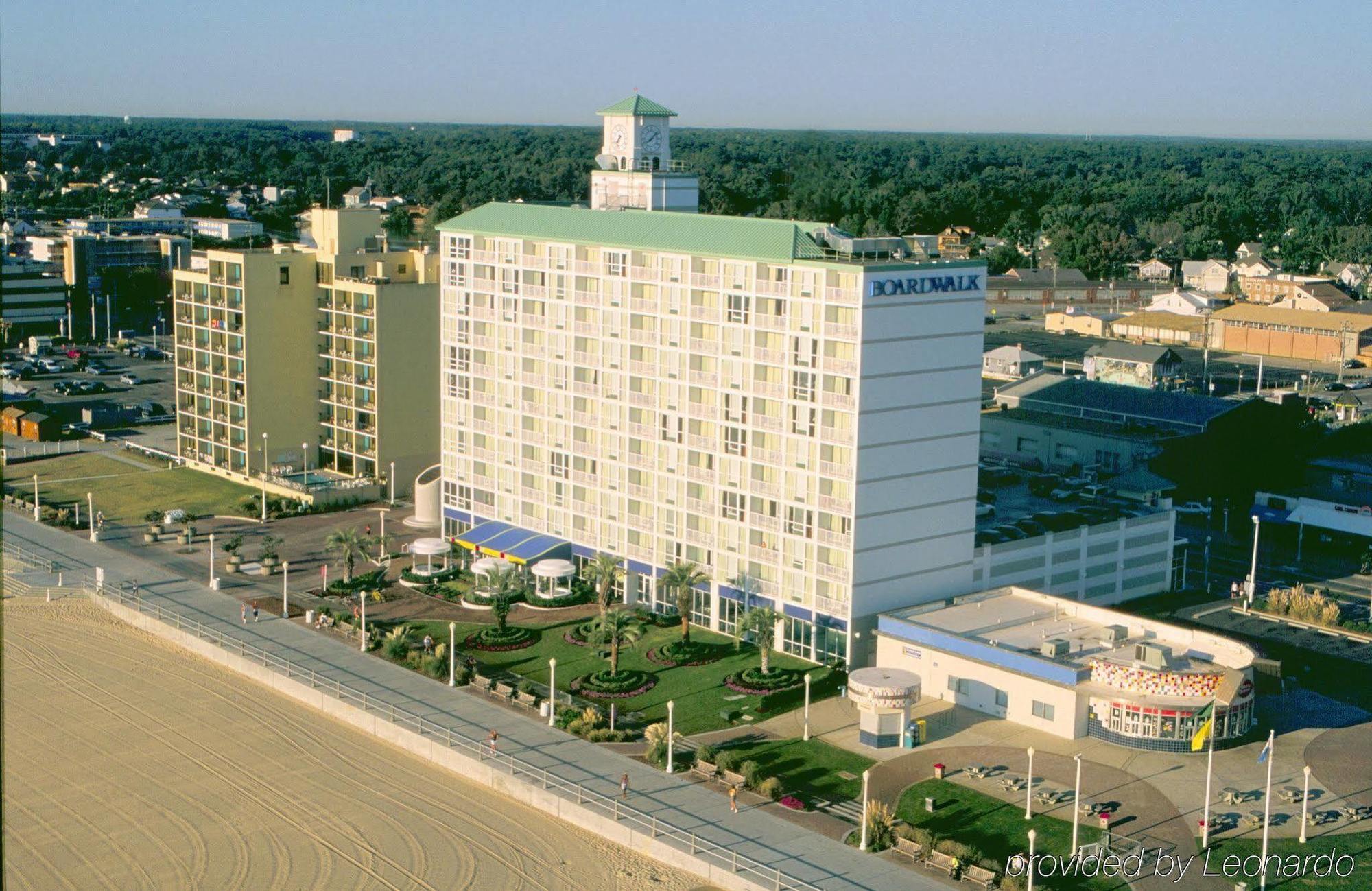 Boardwalk And 3*