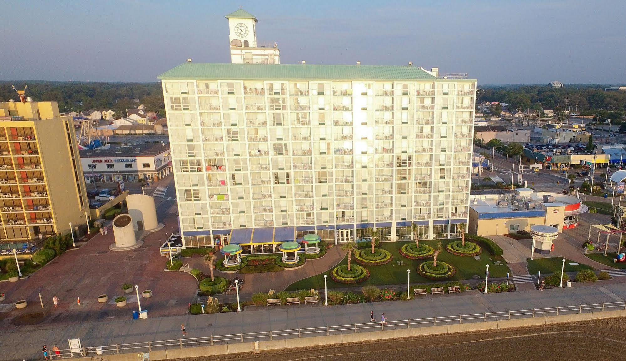 Boardwalk And 3*