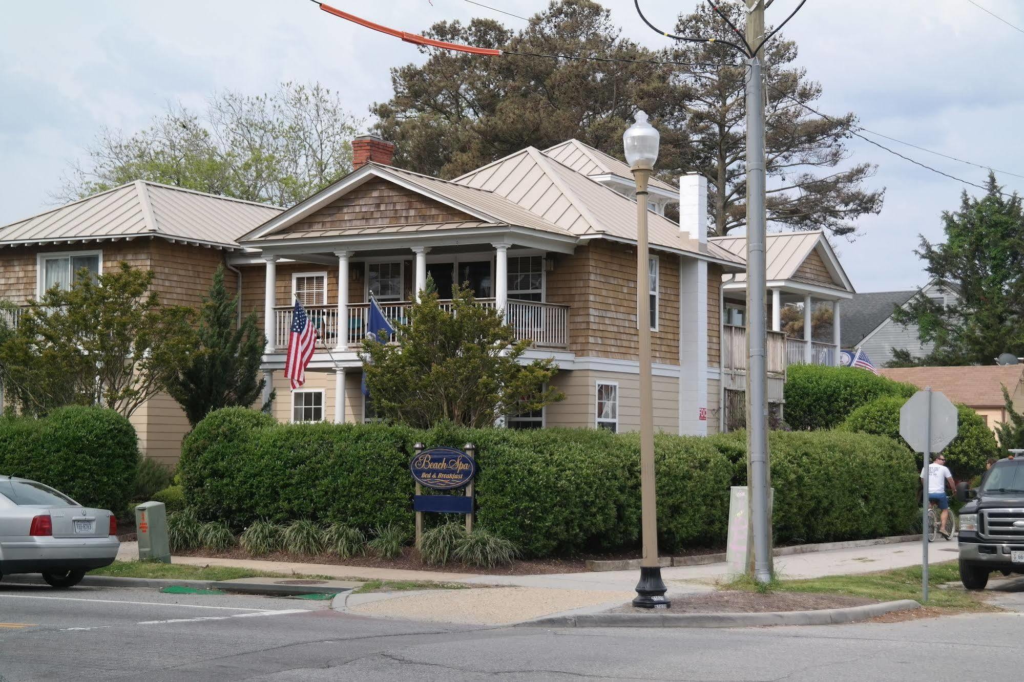 Beach Spa Bed & Breakfast Bed & Breakfast