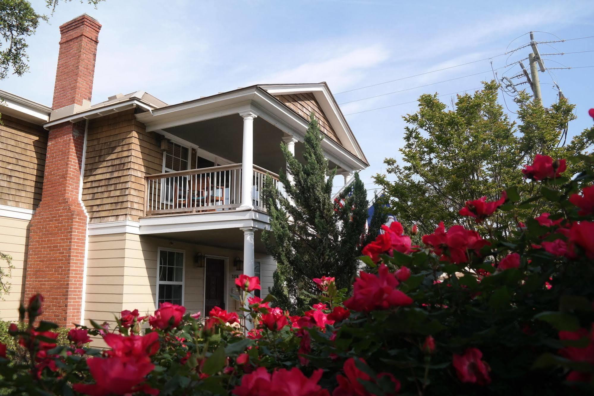 Bed & Breakfast Beach Spa Bed & Breakfast Virginia Beach
