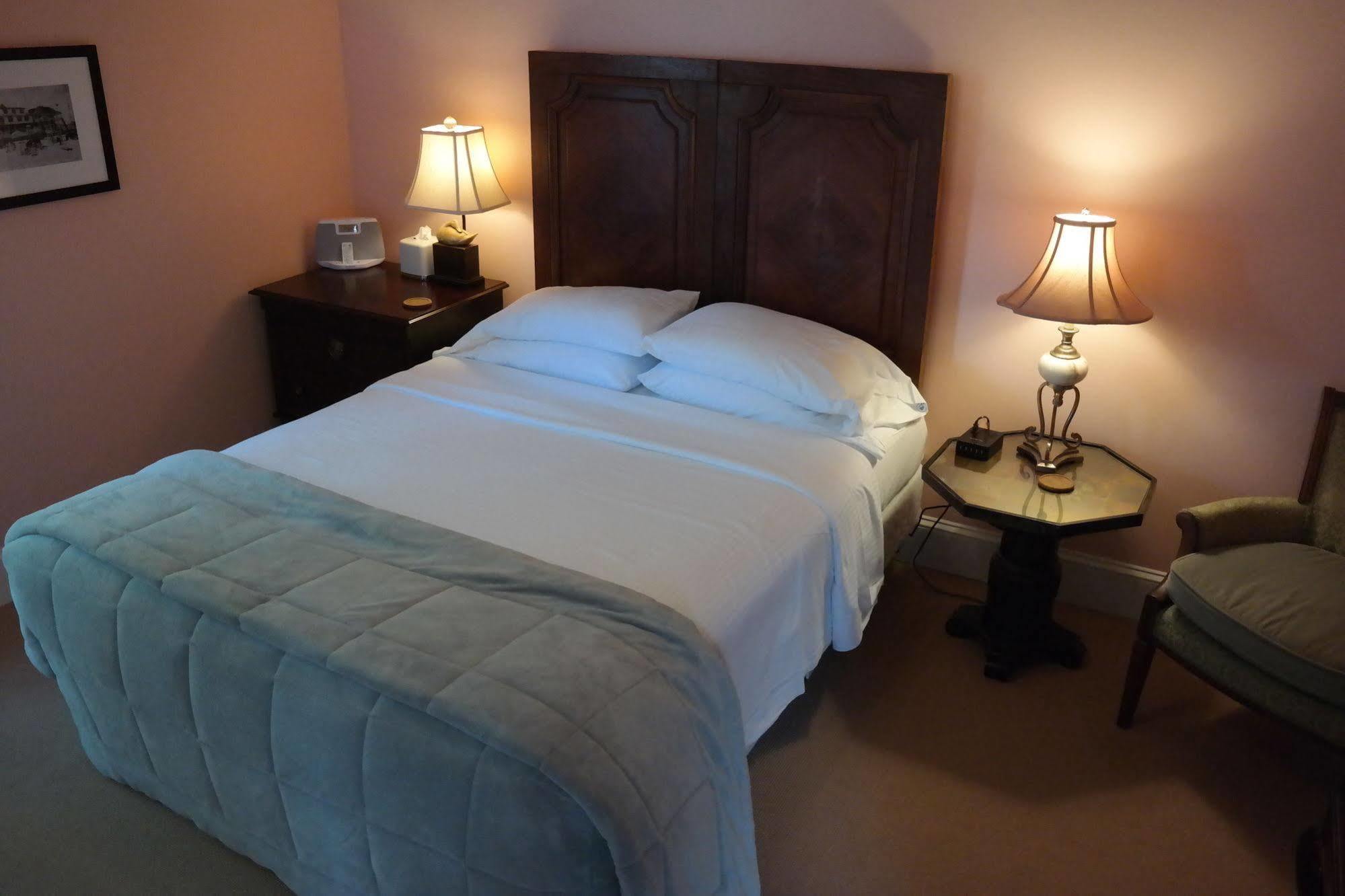 Beach Spa Bed & Breakfast Bed & Breakfast
