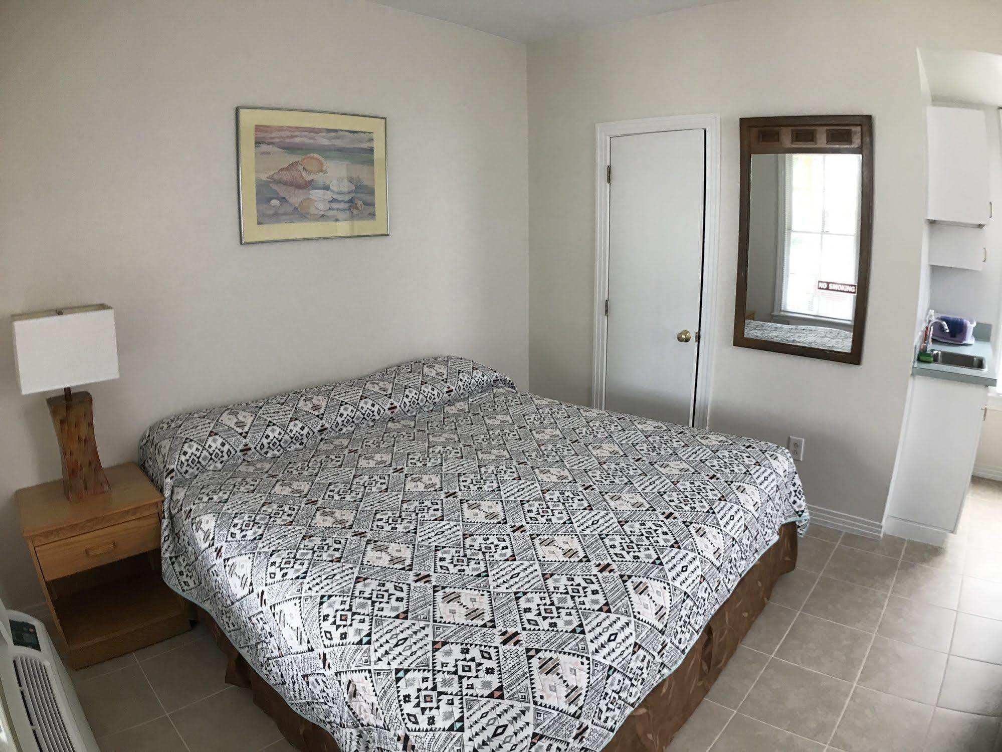 Motel Ocean Cove 2*