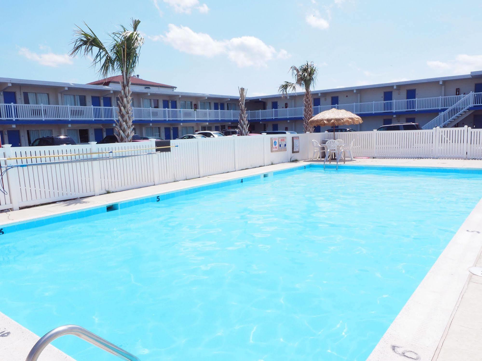 Motel Seashire & 2*